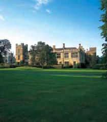 A Historic Tour of Cotswolds and Severn Vale